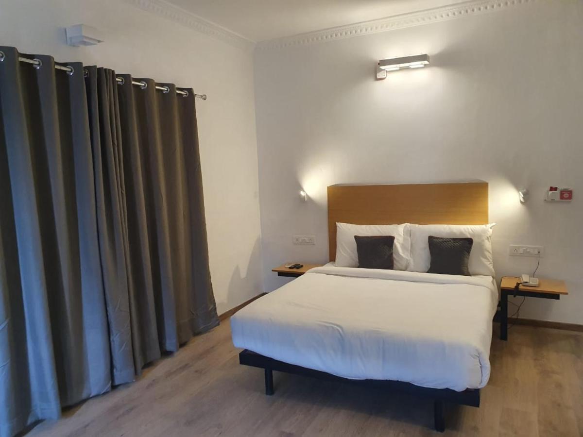 Hotel Amrita Chennai Bagian luar foto